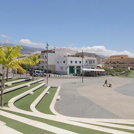 Sara En Playa San Juan