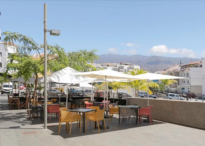 Sara En Playa San Juan * Guía de Isora