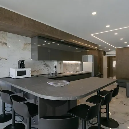 Sara En Playa San Juan * ギア・デ・イソラ