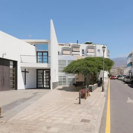 アパート Sara En Playa San Juan ギア・デ・イソラ