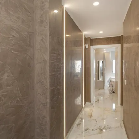 Sara En Playa San Juan アパート ギア・デ・イソラ